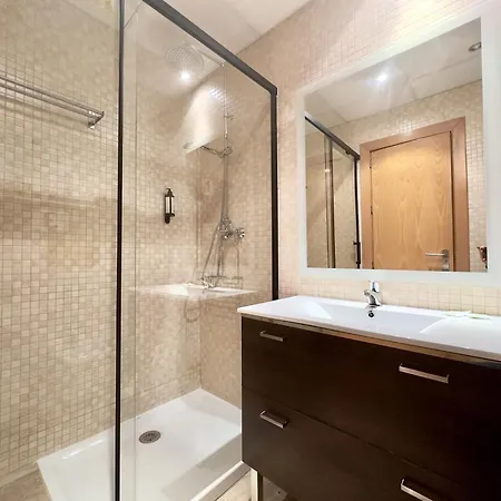 דירה Urbe10 Plaza De Uncibay 3 Bedrooms Apatment *