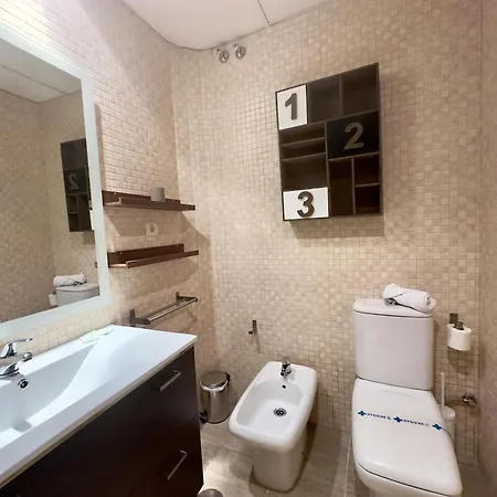 Urbe10 Plaza De Uncibay 3 Bedrooms Apatment דירה מאלגה